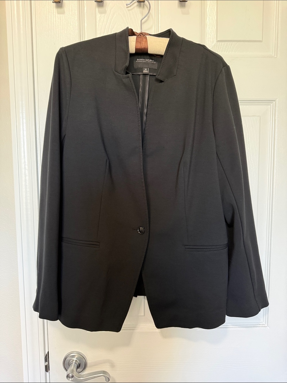 Banana Republic Women's Black Collarless Single-Button Blazer Stretch Ponte Sz L